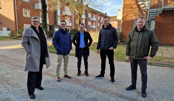 Eidars projektchef Eleonor Olofsson och projektledare Mattias Annas besökte kvarteret Humlans särskilda boende för äldre tillsammans med ByggDialog AB:s vd Michael Sundhäll, områdeschef Christoffer Sundin och projektchef Jesper Johansson.
