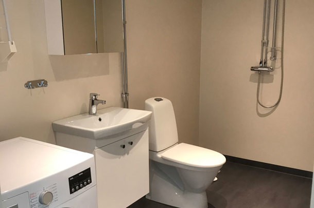 Bathroom with washing machine