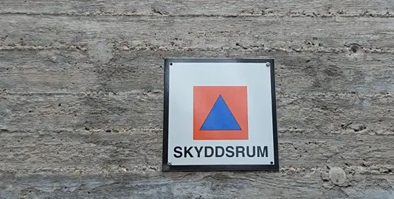 Skylt skyddsrum